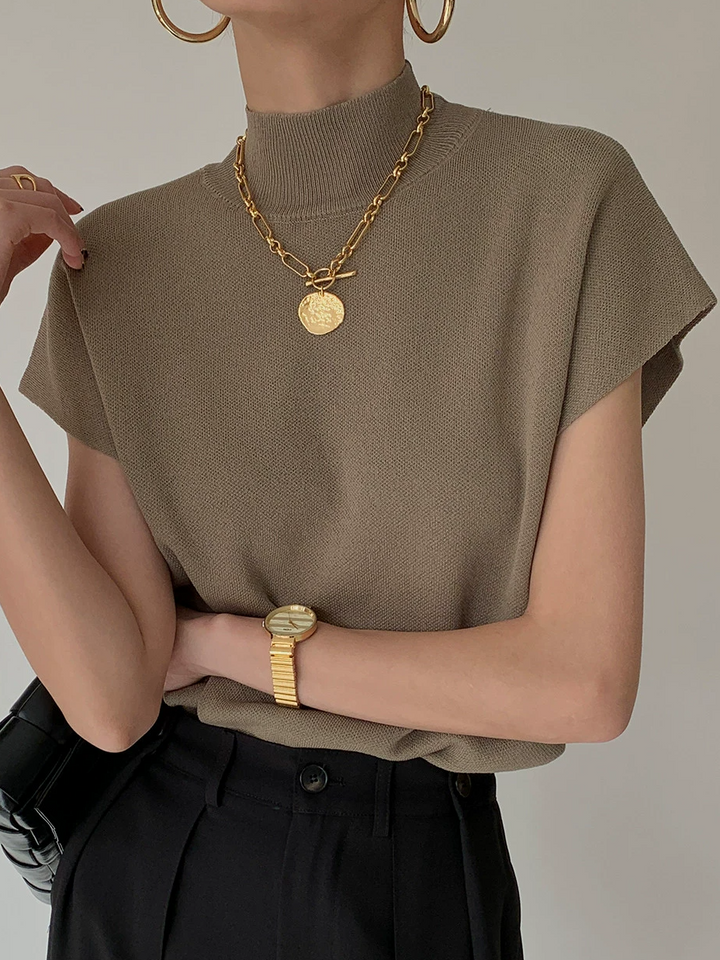 Women's plain mock neck knitted top with short sleeves