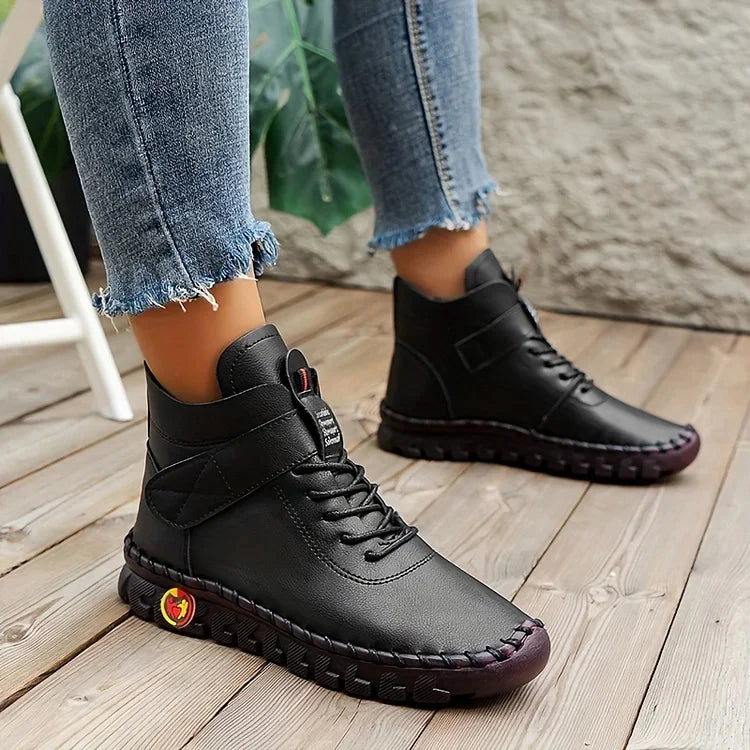 Women's orthopaedic lace-up ankle boots with side zip