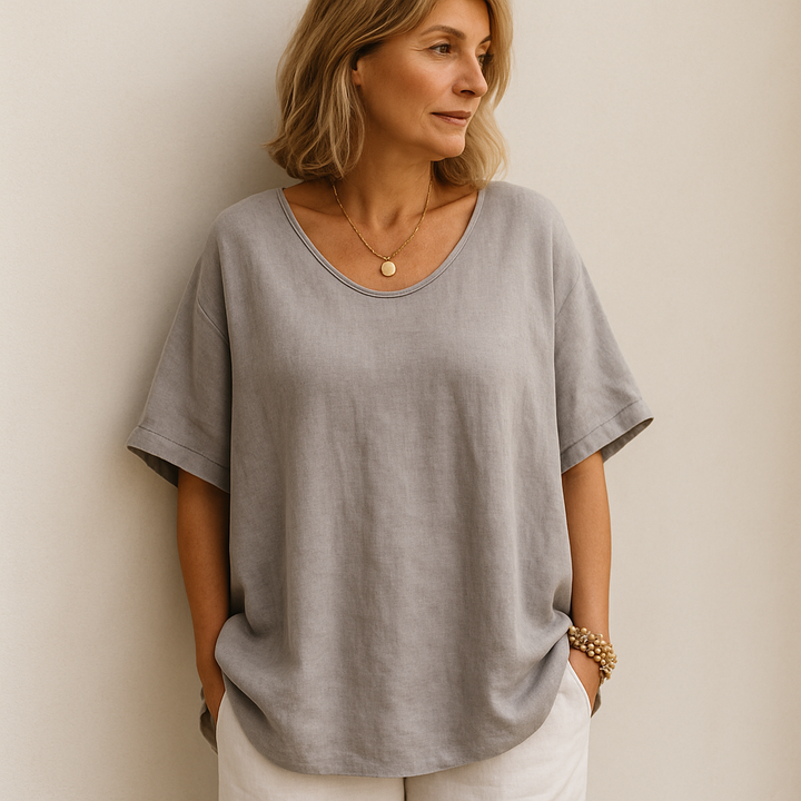 Women's Relaxed Basic T-Shirt — Round Neck Lightweight Summer Tee