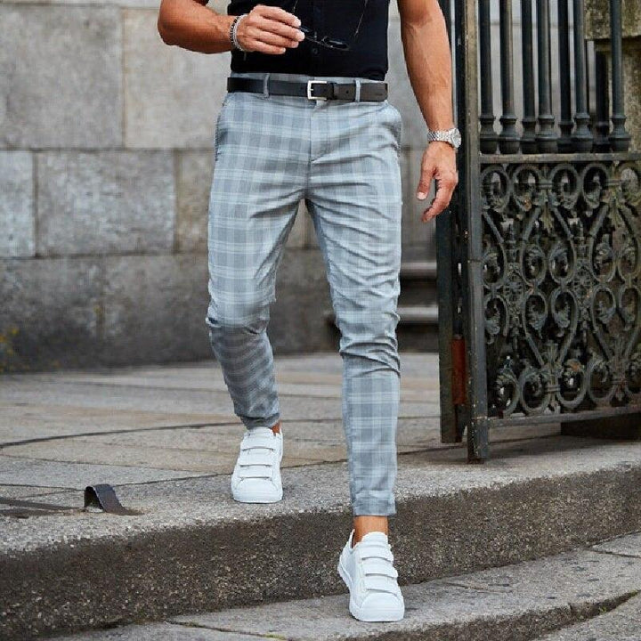Men's checked slim fit trousers with tapered legs