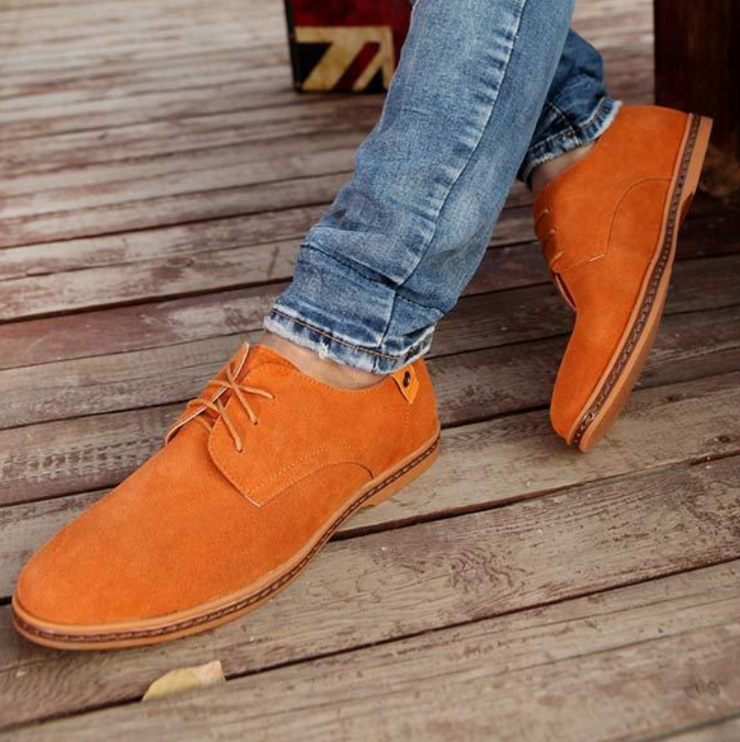 Men's textured derby shoes with brown laces and layered soles