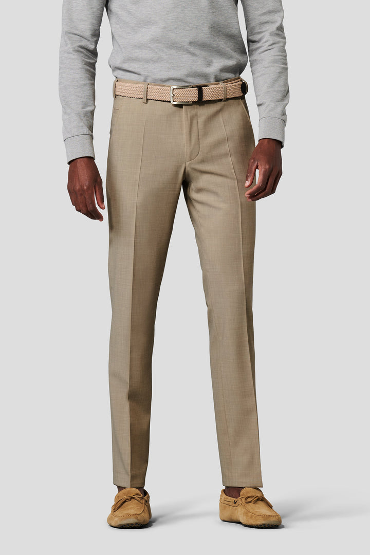 Men's tailored straight-leg trousers with flat front and defined creases