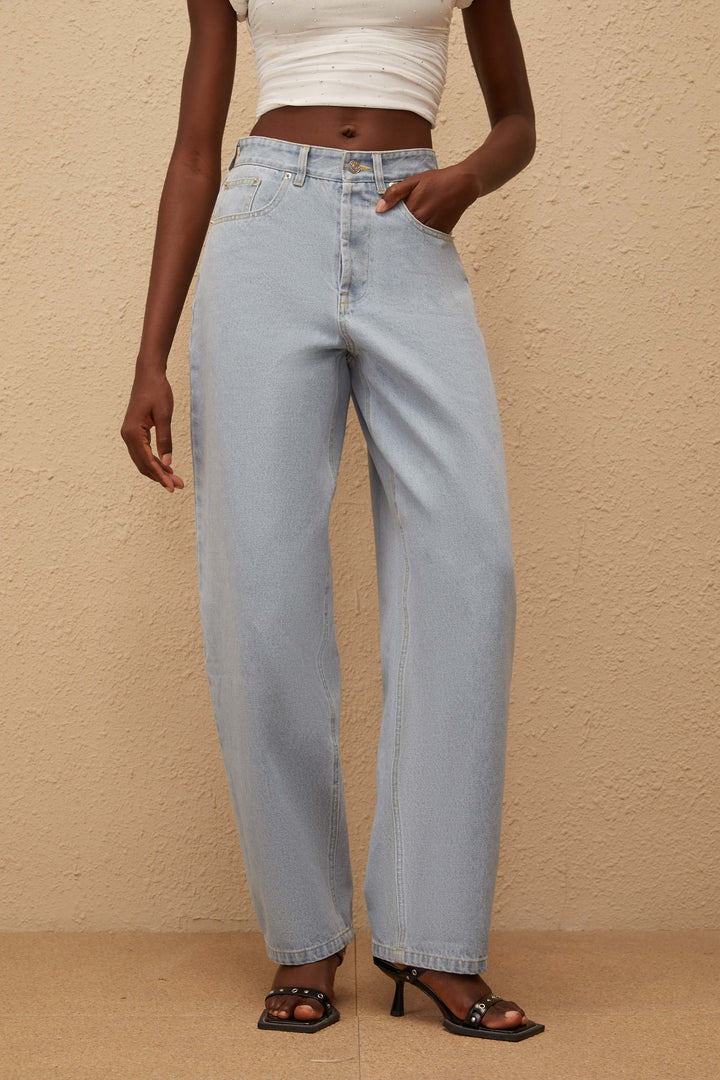 Women's light blue high-rise wide leg jeans with front and rear pockets