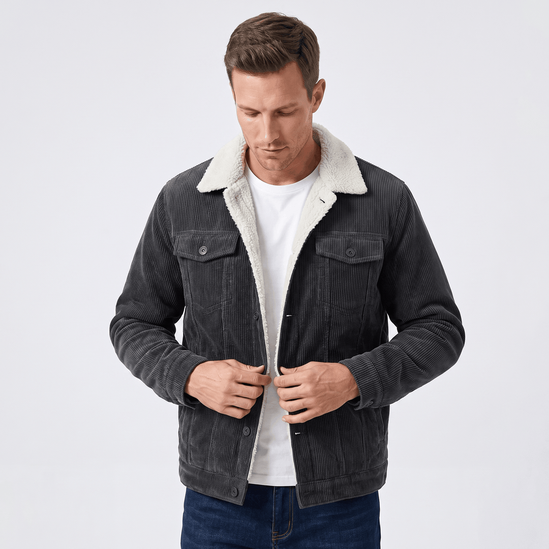 Men's corduroy jacket with sherpa-lined collar, long sleeves and button front
