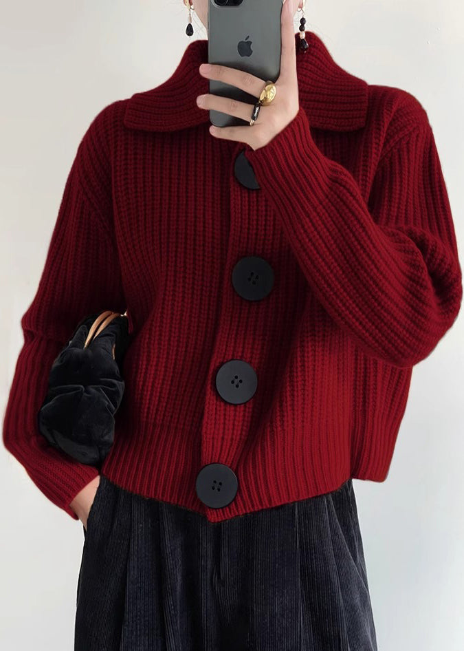 Women's ribbed knit cardigan with Peter Pan collar and large front buttons