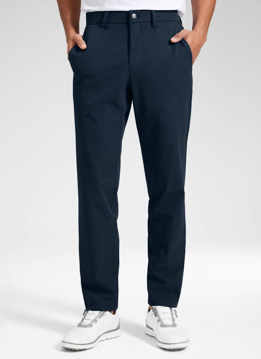 Men's straight-leg golf trousers with belt loops and side pockets