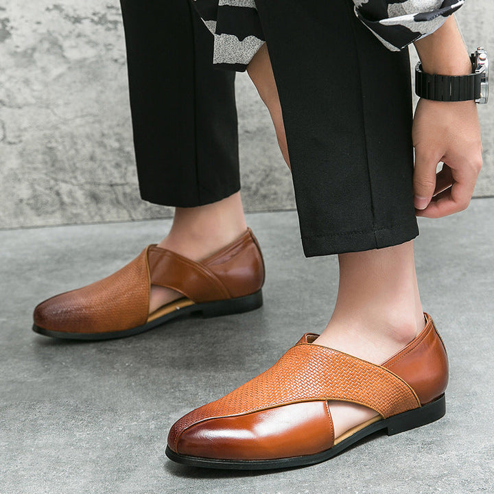 Men's textured slip-on loafers with rounded toe and low heel