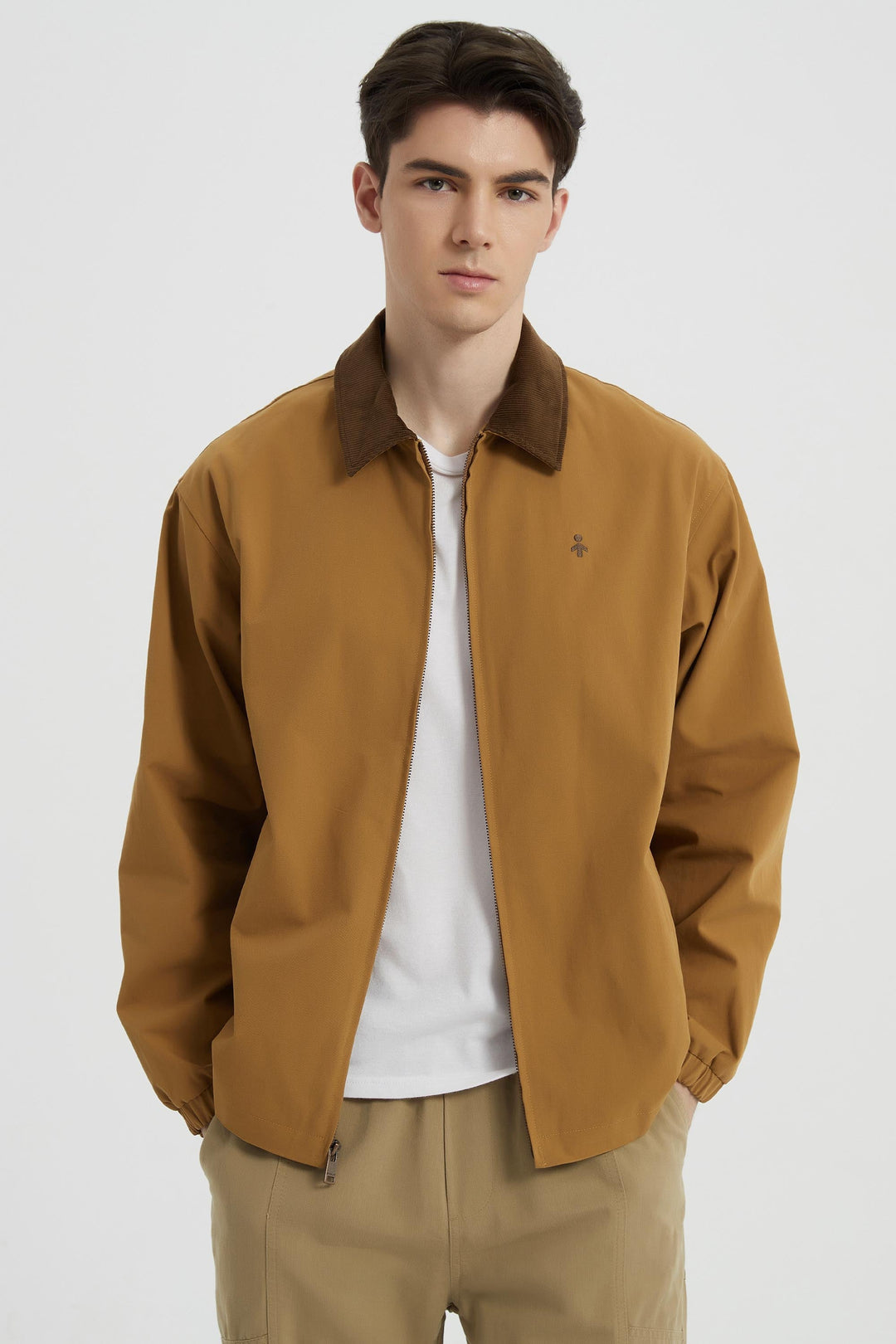 Men's casual bomber jacket with corduroy collar and zip front