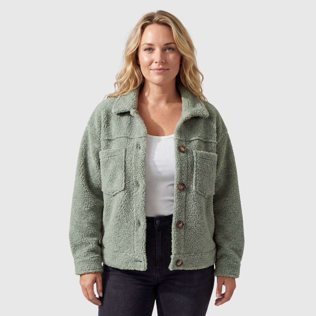 Women's textured fleece shacket with collar and button front