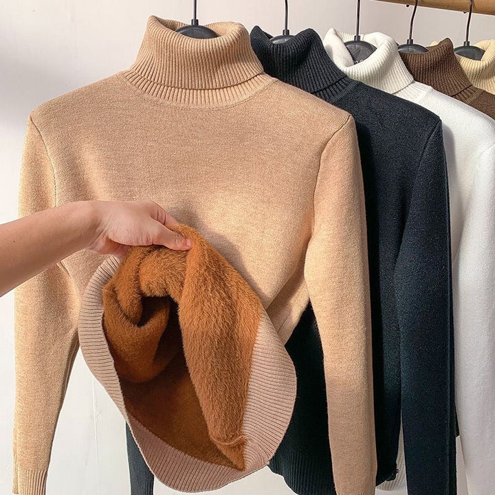 Women's long-sleeve turtleneck jumper with ribbed collar