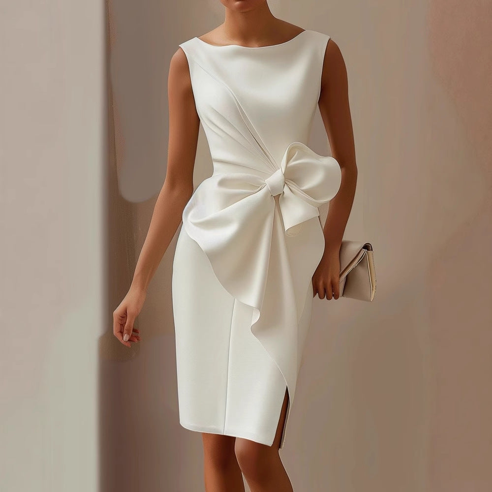 Quinn | Stylish Sleeveless Dress - Image 2