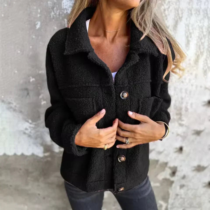 Women's textured fleece shacket with collar and button front
