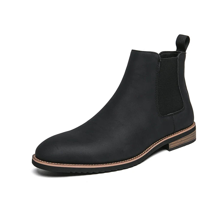 Unisex Chelsea ankle boots with elastic side panels and pull tabs