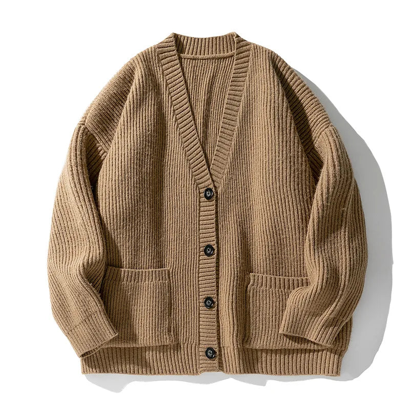 Women's oversized ribbed knit cardigan with V-neck, buttons and front pockets
