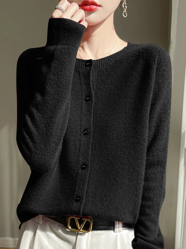 Women's knitted button-front cardigan with round neck and long sleeves