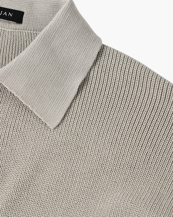 Men's ribbed quarter-zip collared sweater with long sleeves