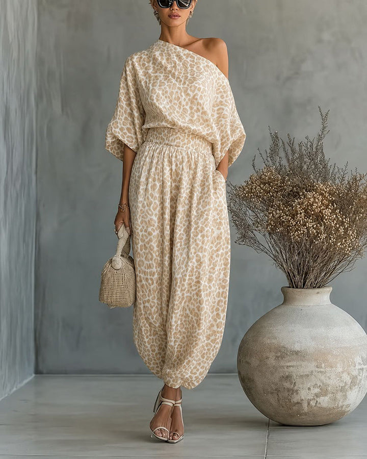 Women's leopard-print two-piece set with harem trousers