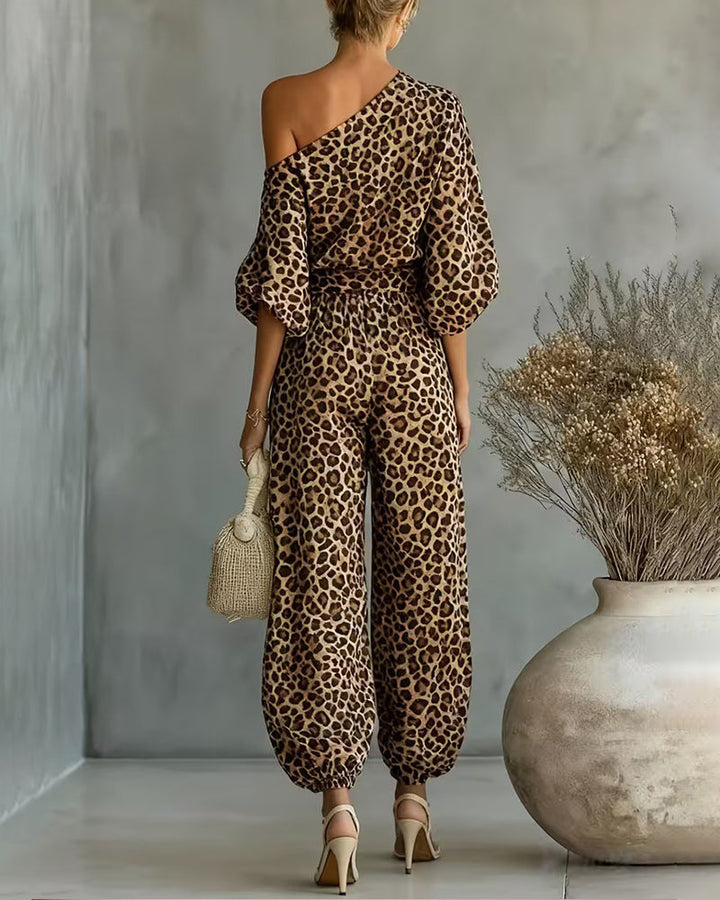 Women's leopard-print two-piece set with harem trousers