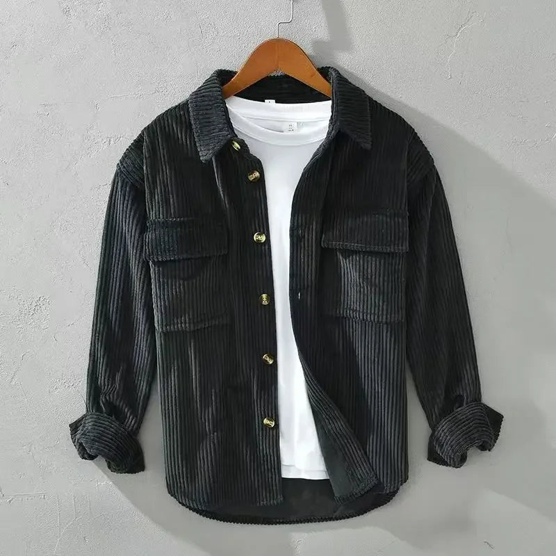 Men's corduroy shirt with long sleeves and two chest pockets