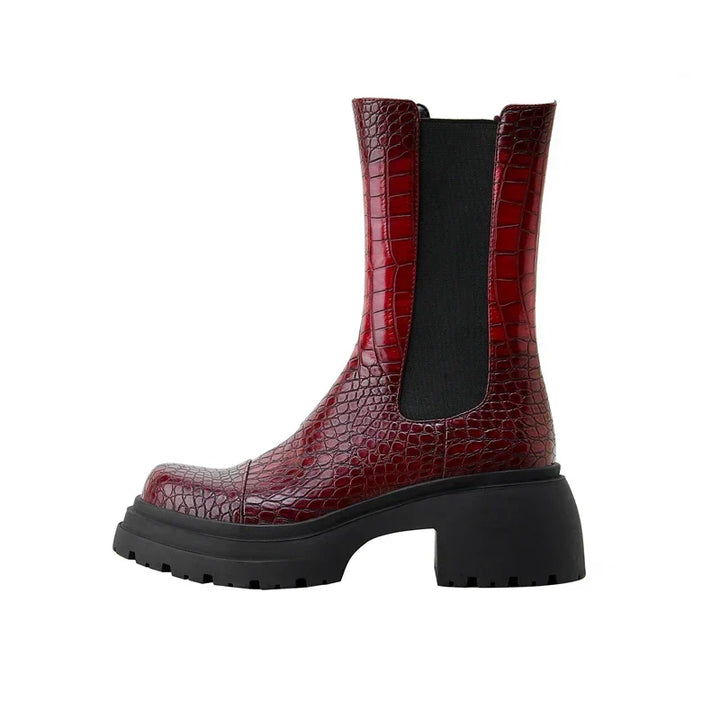 Women's pull-on ankle boots with textured upper and black lug sole
