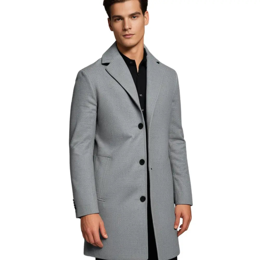 Men's tailored fit long coat with notched lapels, button fastening and side pockets