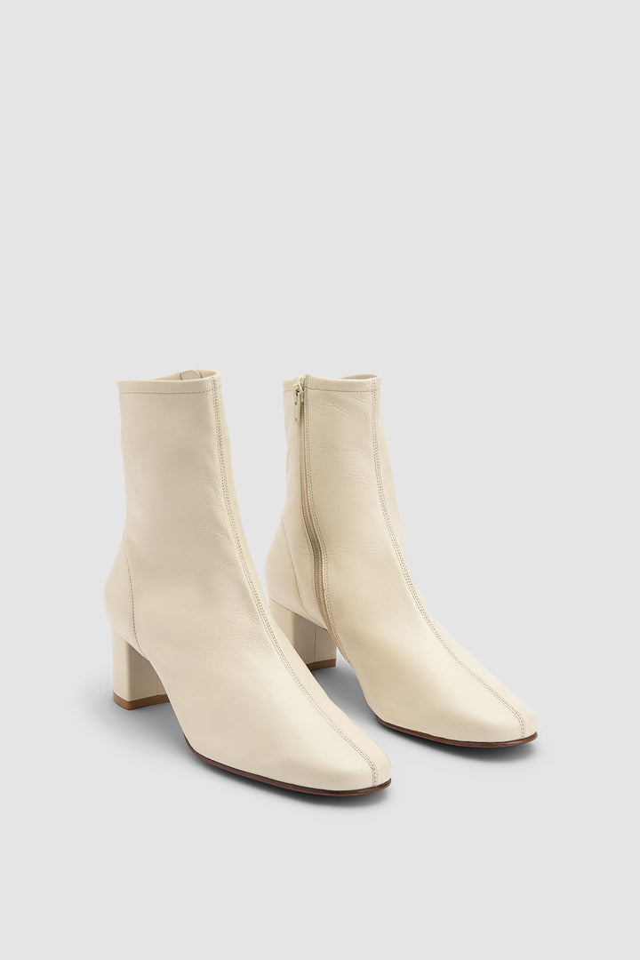 Women's white square-toe ankle boots with side zipper and block heel