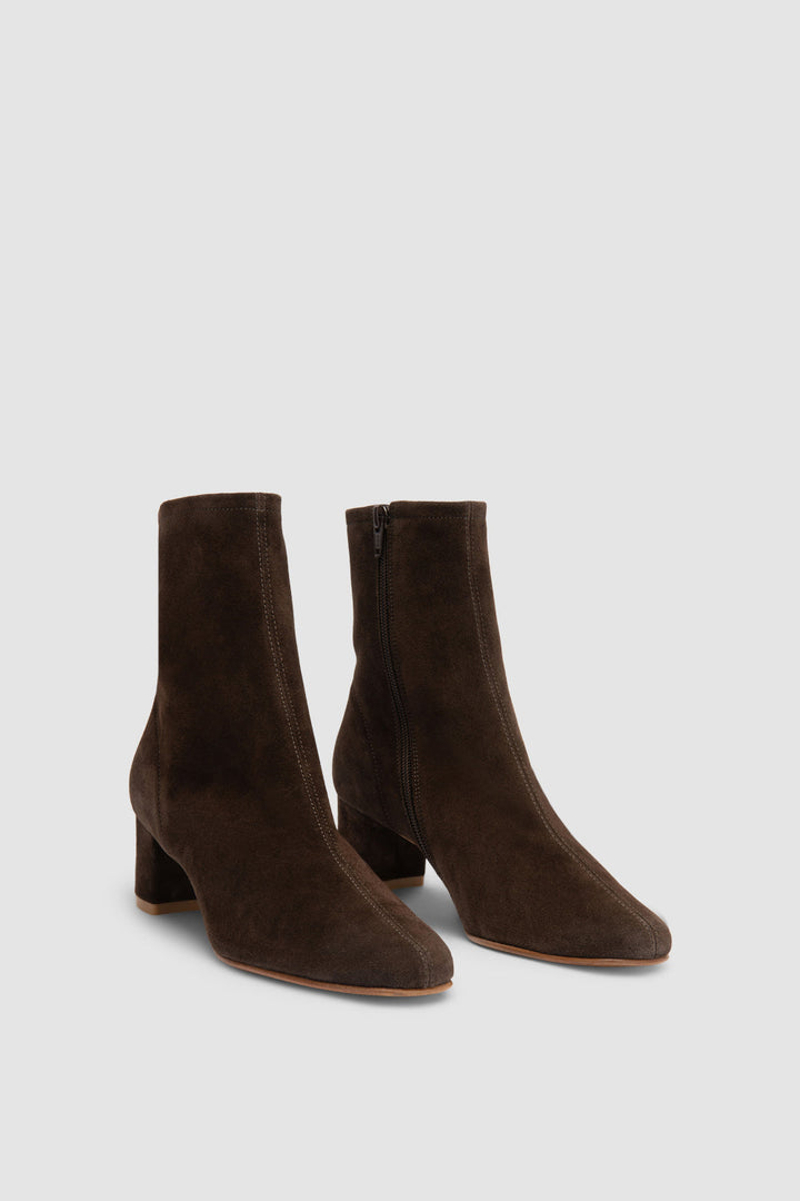 Women's brown ankle boots with square toes, side zippers and mid block heels