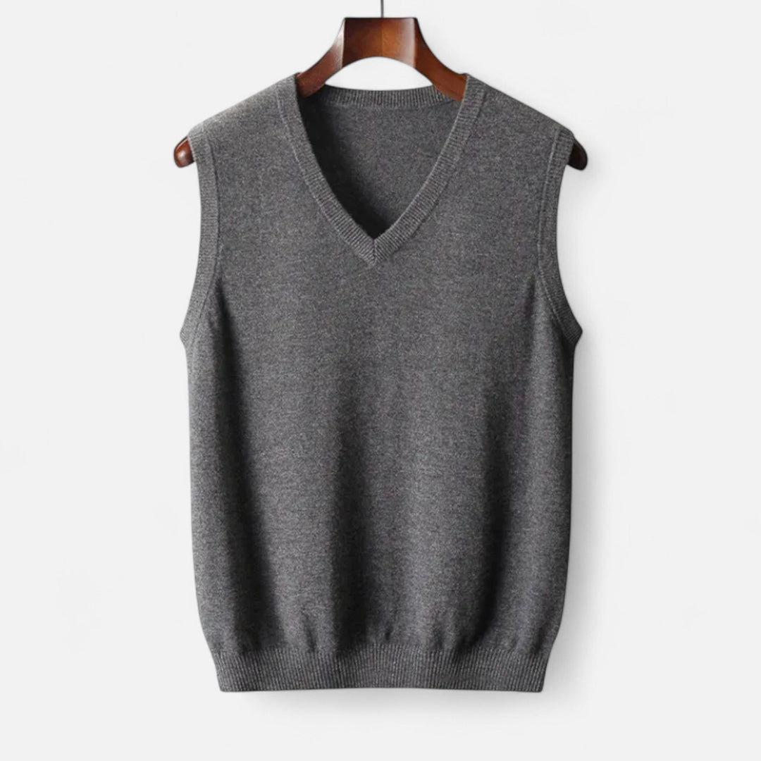 Men's plain sleeveless V-neck sweater vest with ribbed trims