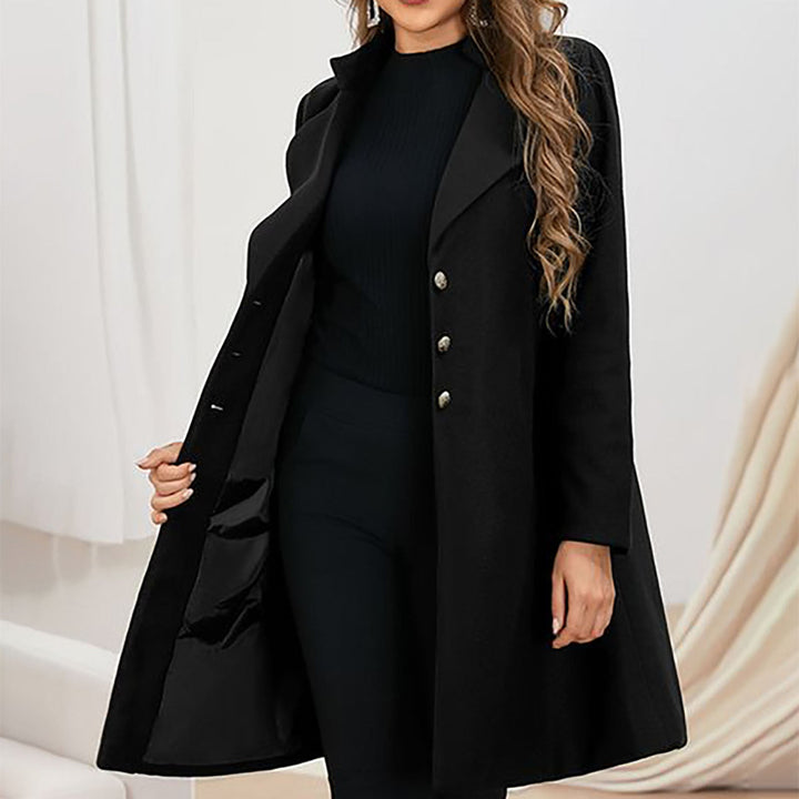 Women's long blazer coat with notched lapels and buttons
