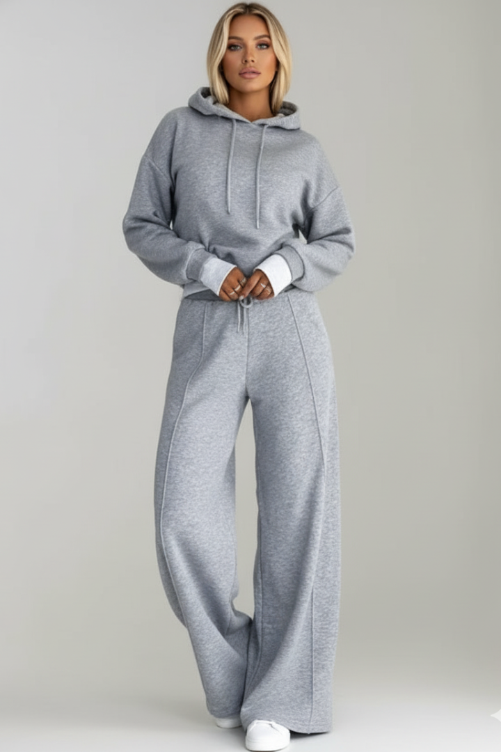 Women’s Two-Piece Set with Hoodie and Wide Trousers - Image 6