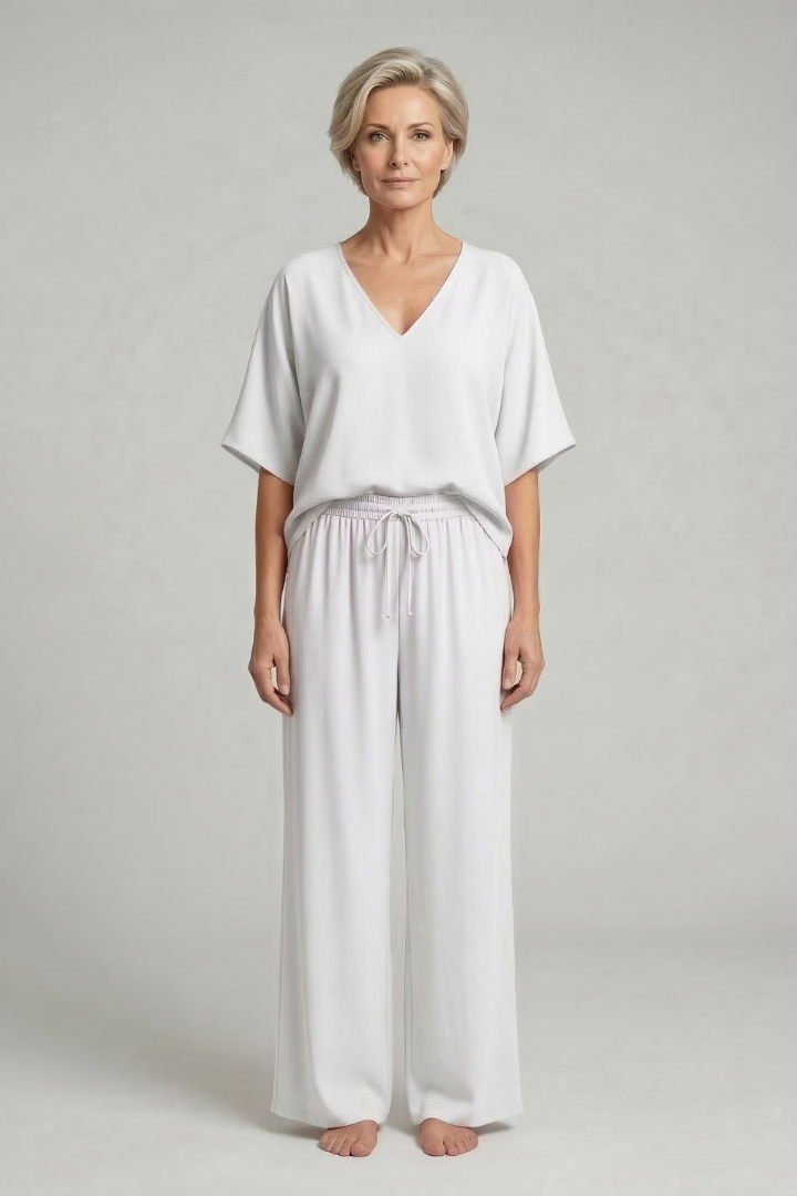 Women’s Two-Piece Set with Top and Wide-Leg Chiffon Trousers - Image 5