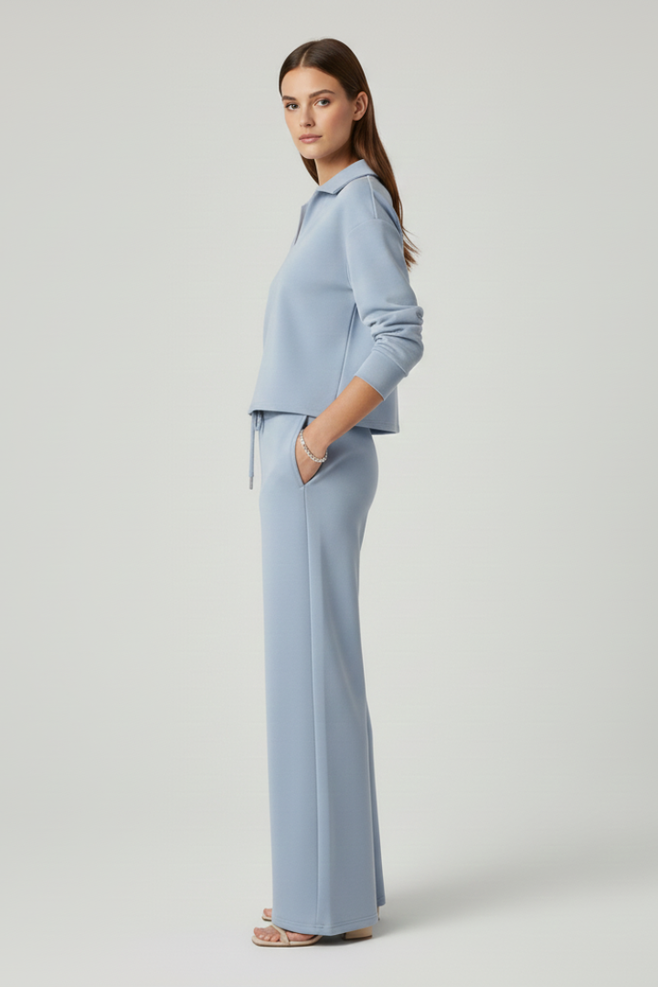 Women’s Two-Piece Set with V-Neck Top and Wide-Leg Pants - Image 4