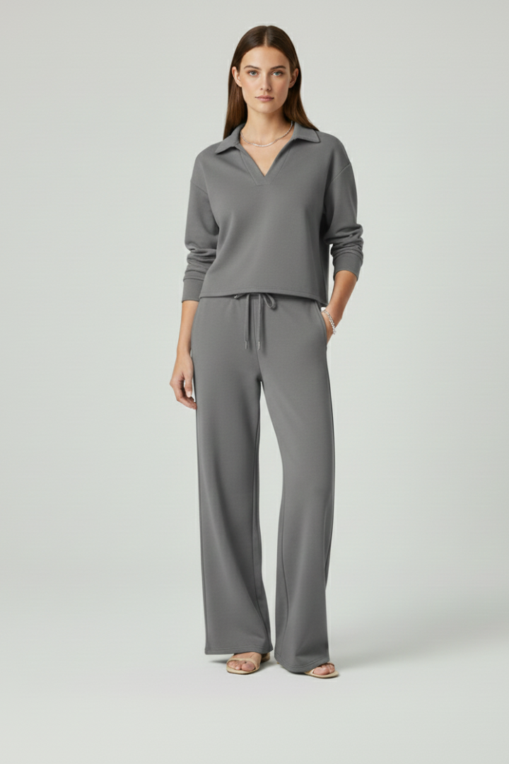 Women’s Two-Piece Set with V-Neck Top and Wide-Leg Pants - Image 8