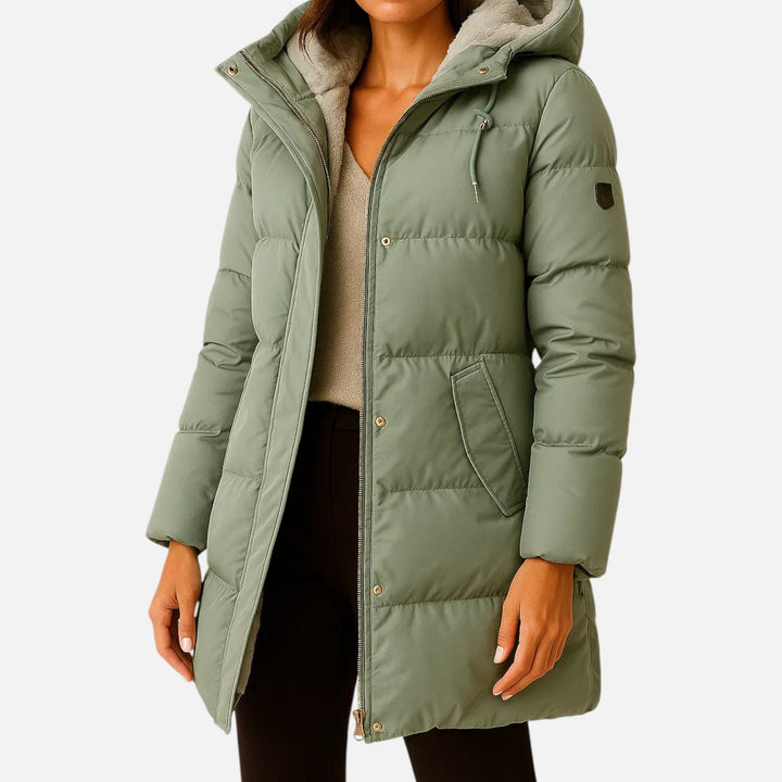 Women's quilted hooded winter jacket with long sleeves and front pockets