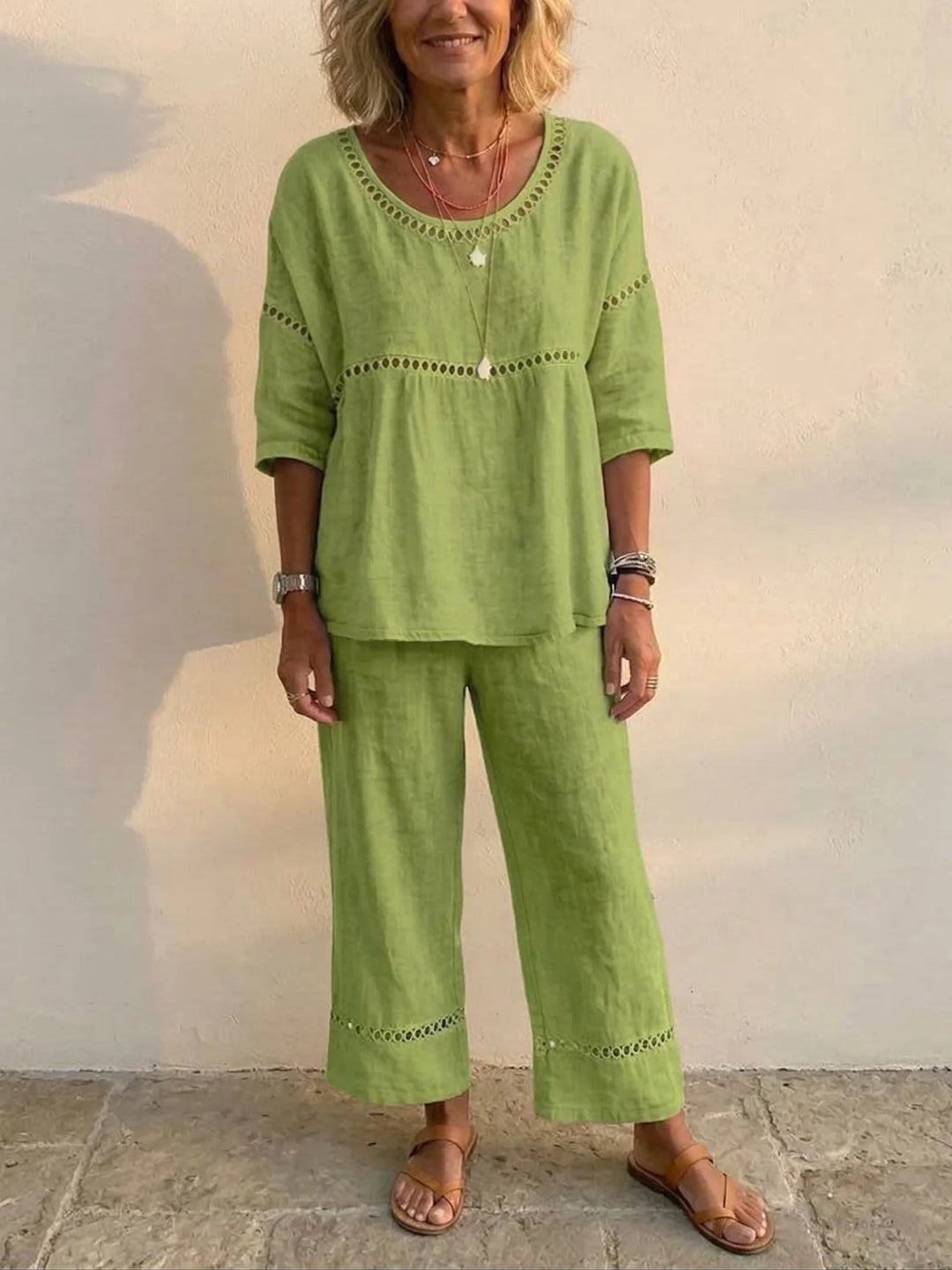 Women's two-piece linen set with lace trim