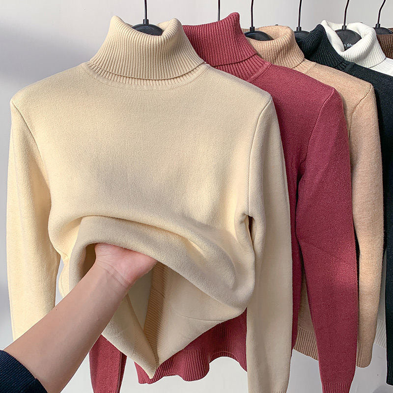 Women's long-sleeve turtleneck jumper with ribbed collar