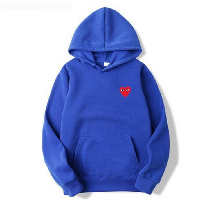 Women's pullover hoodie with heart graphic and kangaroo pocket