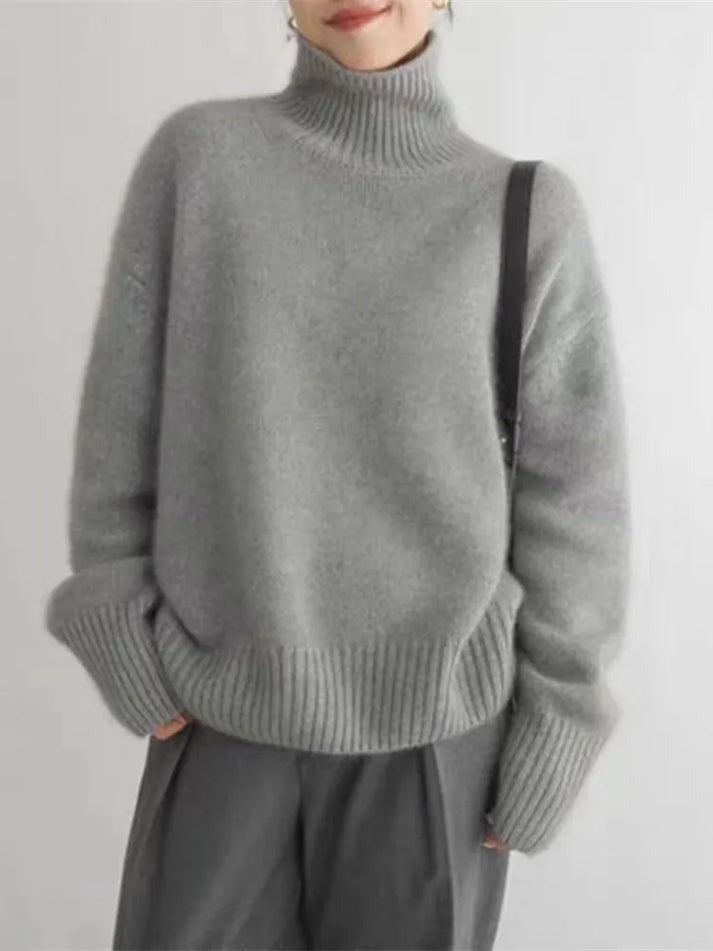 Women's plain ribbed turtleneck jumper with long sleeves and relaxed fit
