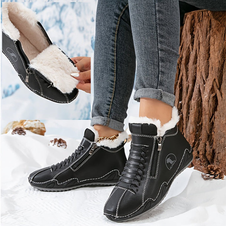 Women's lined ankle boots with faux-fur trim and side zip