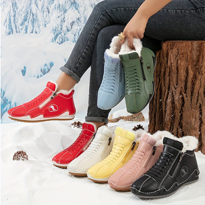 Women's lined ankle boots with faux-fur trim and side zip