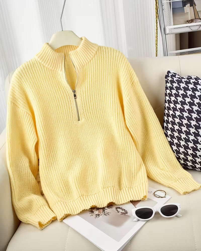 Women's yellow ribbed half-zip jumper with stand collar and long sleeves