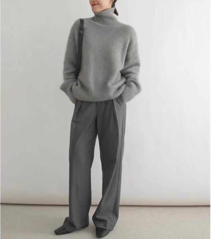 Women's ribbed turtleneck jumper with long sleeves and ribbed trims