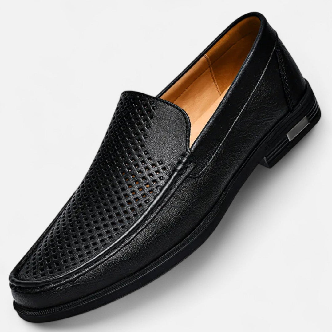 Men's slip-on loafers with perforated moc toe and low heel