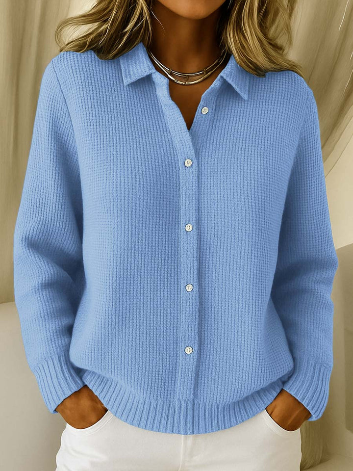 Women's ribbed cardigan with shirt collar, long sleeves and button front