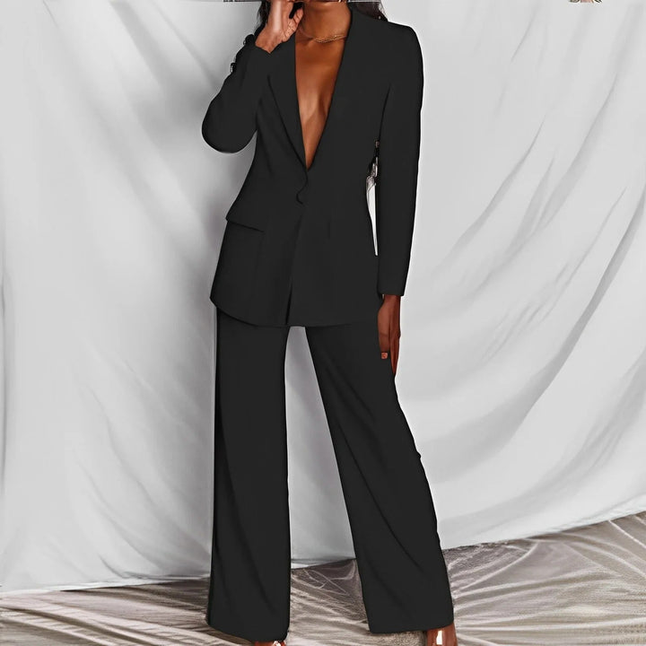 Women's tailored blazer and wide-leg trousers set with long sleeves