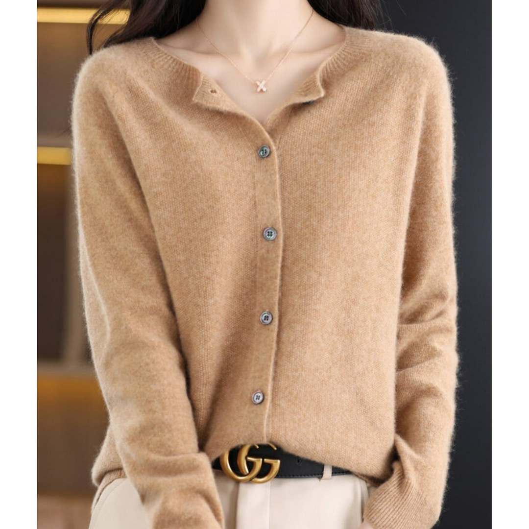 Women's long-sleeved knitted button-front cardigan