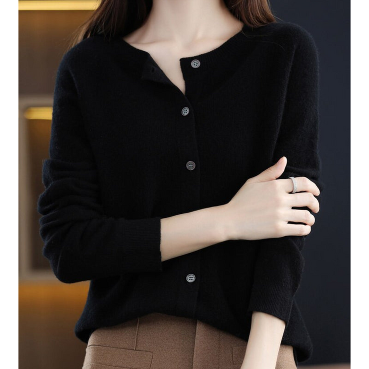Women's long-sleeved knitted button-front cardigan