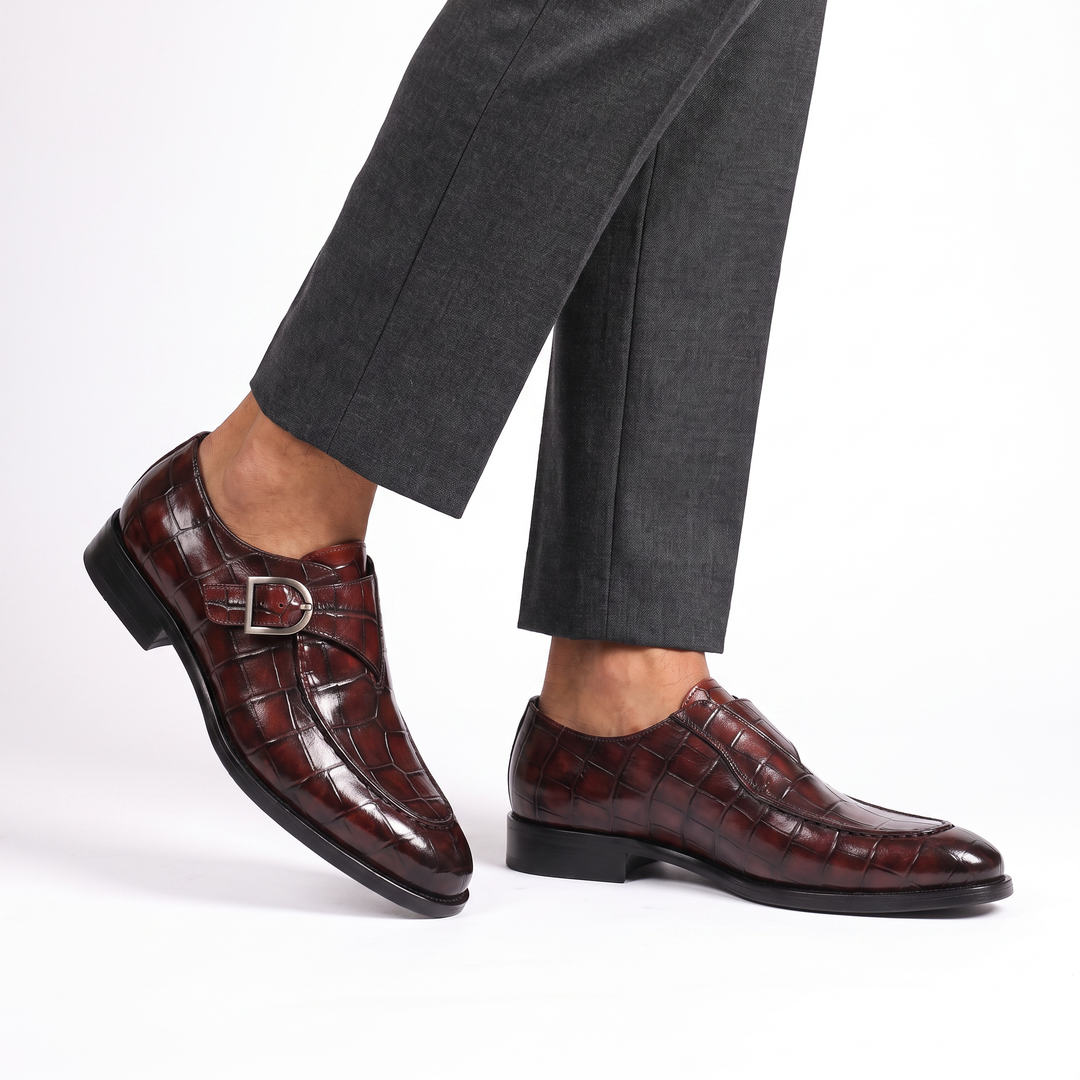 Men's glossy crocodile-effect loafers with buckle straps and low heels