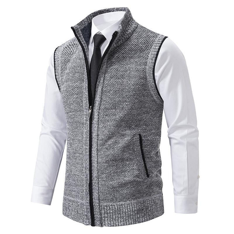 Men's textured sleeveless gilet with stand collar, front zip and zipped pockets