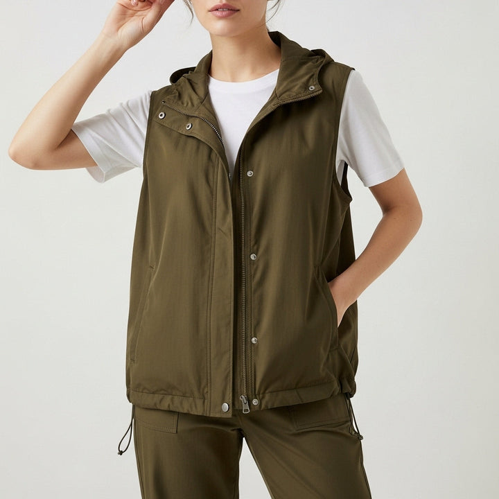 Women's sleeveless hooded utility gilet with zip front and side pockets